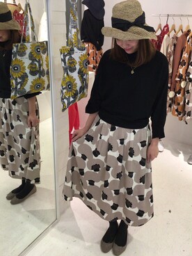 「peu pres（プープレ）のアイテム」を使った、アトリエドゥサボンさん（レディース・157cm）の春コーディネート