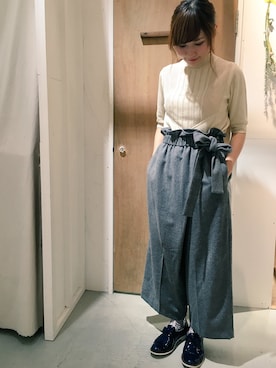 「タイパンツ」｜アトリエドゥサボンさん（レディース・157cm）の秋コーディネート