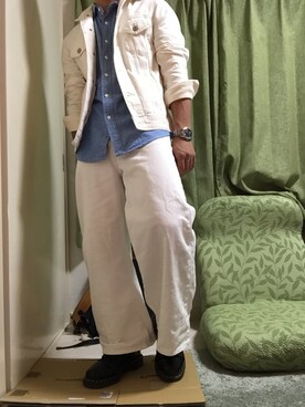デニムジャケットを使った 白ジージャン のメンズ人気ファッションコーディネート Wear