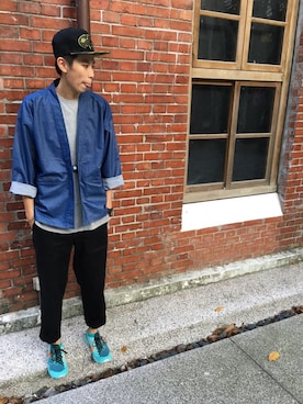 「plain-me（プレインミー）のアイテム（その他アウター）」を使った、白懷特さん（メンズ・184cm）の冬コーディネート