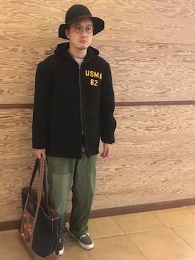 「フードコート」｜「アイテム（ミリタリージャケット）」を使った、Mdskさん（メンズ・173cm）の冬コーディネート