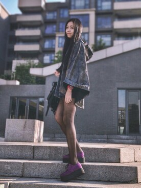 「アイテム（アナログ腕時計、ピンク系）」を使った、K.Bさん（レディース・165cm）の冬コーディネート