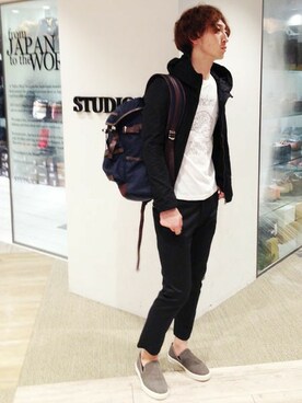 「STUDIOUS（ステュディオス）のアイテム（マウンテンパーカー）」を使った、河野さん（メンズ・180cm）の夏コーディネート