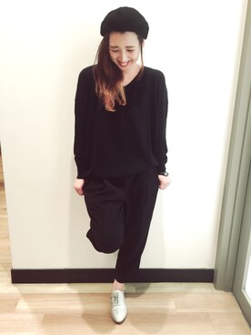 「Right-on（ライトオン）の【BACK NUMBER】コットンカシミヤVネックプルオーバー（ニット/セーター、ブラック系）」を使った、がっきーさん（レディース・160cm）の秋コーディネート