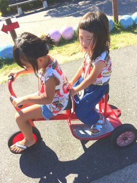 「Koreaのアイテム（Tシャツ/カットソー、レッド系）」を使った、がっきーさん（レディース・160cm）の夏コーディネート