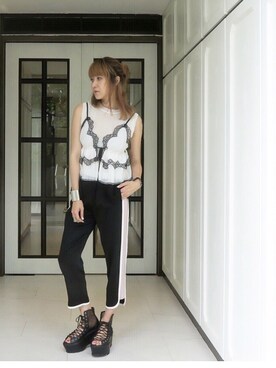 「MSGM（エムエスジーエム）のアイテム（パンツ）」を使った、Yukimiさん（レディース・168cm）の夏コーディネート