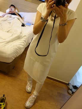 「sonyのアイテム（カメラ/カメラグッズ、ブラック系）」を使った、la uさん（レディース・166cm）の秋コーディネート