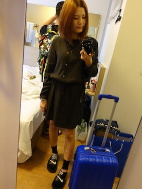 「TRIP」｜「アイテム（雑貨/ホビー）」を使った、la uさん（レディース・166cm）の秋コーディネート