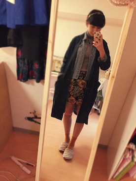 「古着」｜「アイテム（口紅/リップティント/グロス）」を使った、skrさん（レディース・157cm）の春コーディネート