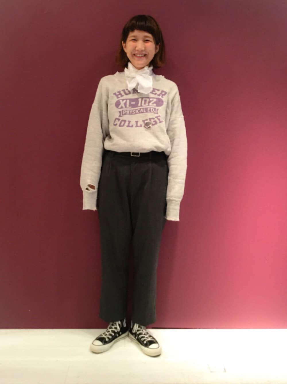「秋のコーデ、BEAMS BOY、BEAMS、used、converse」｜「BEAMS BOYのBEAMS BOY / アスコットタイ シャツ（シャツ/ブラウス、ホワイト系）」を使った、あさやま ふうこさん（レディース・158cm）の秋コーディネートの1枚目の写真