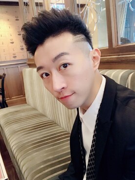 「GUCCI（グッチ）のアイテム（フォーマルスーツ/小物、ブラック系）」を使った、LilYangさん（メンズ・179cm）の秋コーディネート