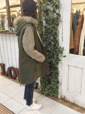 「Ungrid（アングリッド）のインディゴフレイドヘムストスリ（デニムパンツ）」を使った、makiさん（レディース・158cm）の冬コーディネート