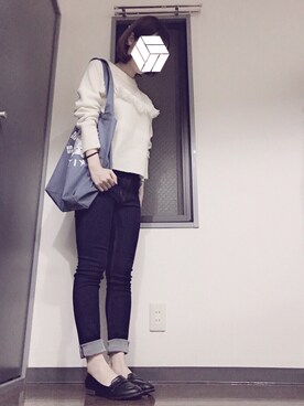 「SMELLY（スメリー）のアイテム（ピアス（両耳用））」を使った、teshiiiさん（レディース・159cm）の秋コーディネート