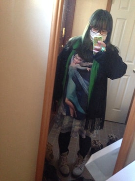 新井ほなみさんのコーディネート