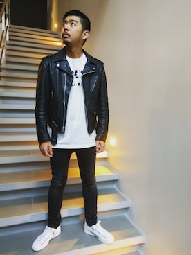 「NEIL BARRETT（ニールバレット）のアイテム（デニムパンツ）」を使った、Kouya Matsuuraさん（メンズ・170cm）の秋コーディネート