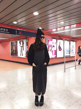 「AIR SPACE（エアースペース）のアイテム（オールインワン・サロペット）」を使った、Yumiさん（レディース・167cm）の冬コーディネート