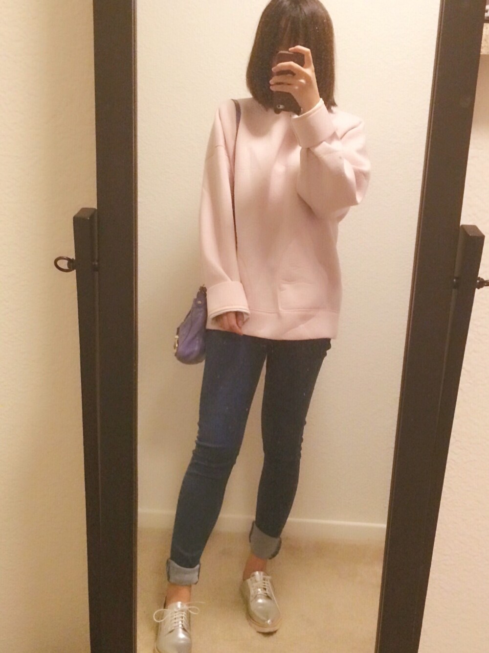 「pink、tired」｜「STYLENANDAのアイテム（パーカー、ピンク系）」を使った、paintsupercuteさん（レディース・157cm）の秋コーディネートの1枚目の写真
