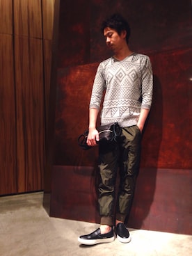 「buddy（バディ）のアイテム（スニーカー）」を使った、OMIさん（メンズ・180cm）の春コーディネート