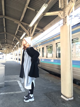 「アイテム（フォーマルスーツ/小物、シルバー系）」を使った、花小雅さん（レディース・162cm）の春コーディネート