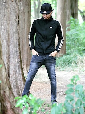 「アイテム（ジャージ）」を使った、JEEさん（メンズ・182cm）の秋コーディネート