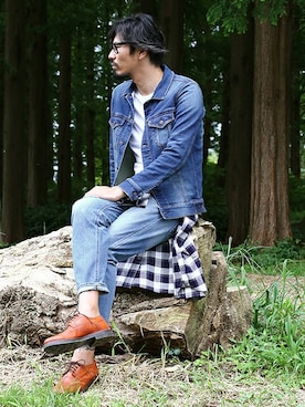 「ワントーンコーデ」｜「アイテム（デニムジャケット）」を使った、JEEさん（メンズ・182cm）の秋コーディネート