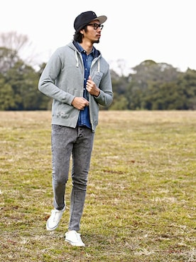 「The DUFFER of ST.GEORGE（ザダファーオブセントジョージ）のアイテム（キャップ）」を使った、JEEさん（メンズ・182cm）の春コーディネート