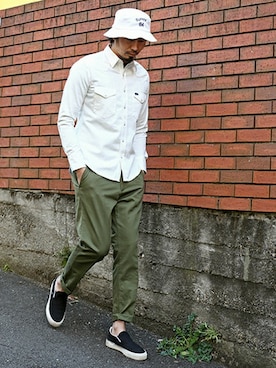 「The DUFFER of ST.GEORGE（ザダファーオブセントジョージ）のアイテム（帽子）」を使った、JEEさん（メンズ・182cm）の春コーディネート
