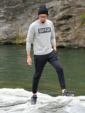 「ジャージーパンツ」｜「アイテム（ニットキャップ/ビーニー）」を使った、JEEさん（メンズ・182cm）の夏コーディネート
