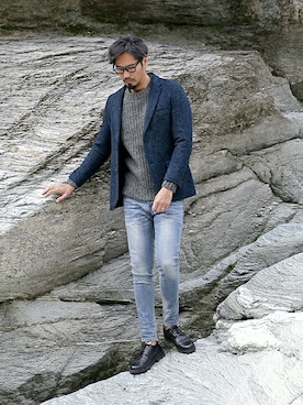 「HARRIS TWEED（ハリスツイード）のアイテム」を使った、JEEさん（メンズ・182cm）の冬コーディネート