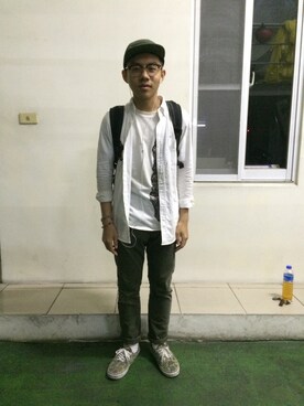 「school」｜「アイテム（キャップ）」を使った、YZKさん（メンズ・166cm）の春コーディネート