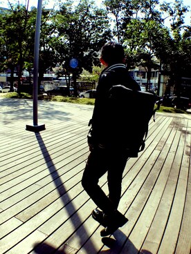 「Dr. Martens（ドクターマーチン）のDr.Martens (ドクターマーチン)/1461 3EYE GIBSON SHOES（その他シューズ）」を使った、Yu Chienさん（メンズ・168cm）の春コーディネート