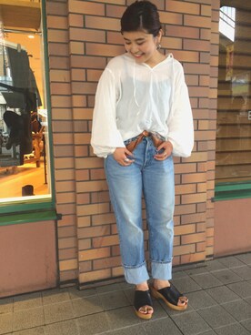 「BEAUTY&YOUTH UNITED ARROWS（ビューティーアンドユースユナイテッドアローズ）のアイテム（シャツ/ブラウス、ホワイト系）」を使った、Asami Katsubeさん（レディース・160cm）の夏コーディネート