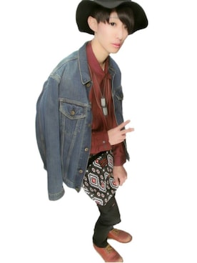 「ツバ広ハット」｜もとみつさん（メンズ・176cm）の秋コーディネート