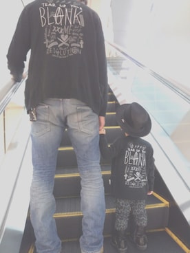 「RADCUSTOM」｜SonときどきMamaさん（キッズ・100cm）の冬コーディネート