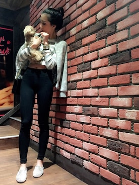 「MINI CREAMのアイテム（ジャケット/アウター）」を使った、Nita  Chowさん（レディース・164cm）の春コーディネート