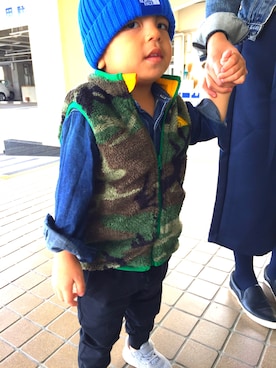 「アイテム（ダウンベスト、その他）」を使った、オルフィーさん（キッズ・90cm）の秋コーディネート