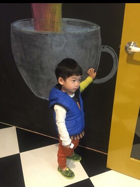 Sanya Leeさんのコーディネート