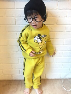 Sanya Leeさんのコーディネート