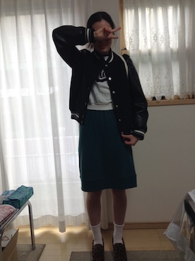 「MOUSSY（マウジー）のアイテム（スタジャン）」を使った、riiinaさん（レディース・162cm）の冬コーディネート