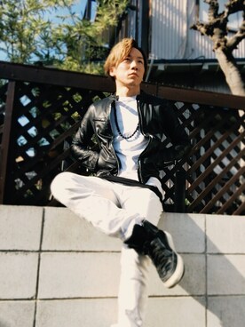 「MIDWEST（ミッドウエスト）のalejandro ingelmo ハイカットスニーカー（スニーカー、ブラック系）」を使った、yasさん（メンズ・170cm）の冬コーディネート