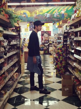 「VANS（バンズ）のアイテム（スニーカー、ブラック系）」を使った、Kentaさん（メンズ・186cm）の冬コーディネート