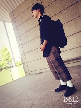 「大学」｜「アイテム（スラックス）」を使った、syoさん（メンズ・174cm）の春コーディネート