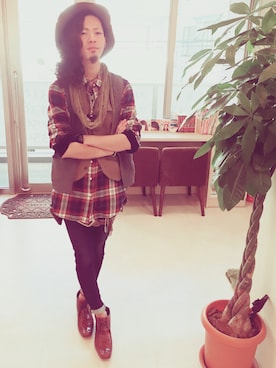 「アイテム（その他、グリーン系）」を使った、I.Ryoさん（メンズ・175cm）の冬コーディネート