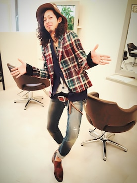 「アイテム（テーラードジャケット、レッド系）」を使った、I.Ryoさん（メンズ・175cm）の冬コーディネート