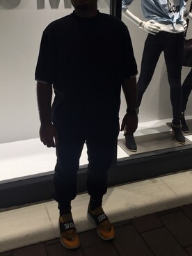 9Miamiさんのコーディネート