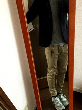 「Abercrombie&Fitch（アバークロンビーアンドフィッチ）のアイテム（ニット/セーター）」を使った、ながやんてぃ≠さん（メンズ・160cm）の冬コーディネート