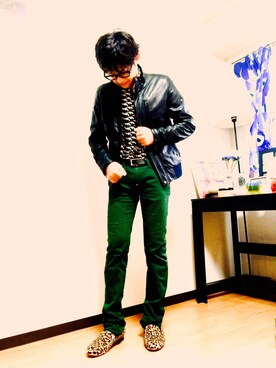 「総柄トップス」｜「アイテム（ブルゾン）」を使った、HIROさん（メンズ・171cm）の春コーディネート