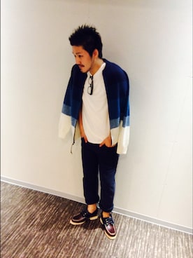 「グラデーションニット」｜「アイテム（その他）」を使った、Hさん（メンズ・173cm）の秋コーディネート