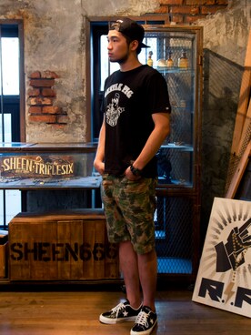 「LEATA（リータ）のGentle pig short sleeve black（Tシャツ/カットソー、ブラック系）」を使った、2SSENSEさん（メンズ・182cm）の冬コーディネート