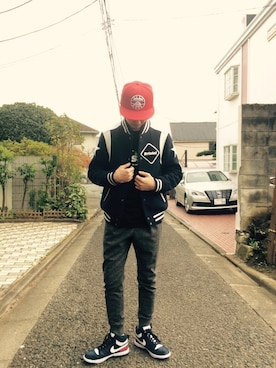 「F.C.R.B.（エフシーアールビー）のアイテム（スタジャン）」を使った、roywさん（メンズ・174cm）の冬コーディネート